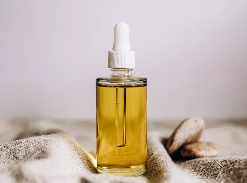 DIY Vitamin E Facial Serum