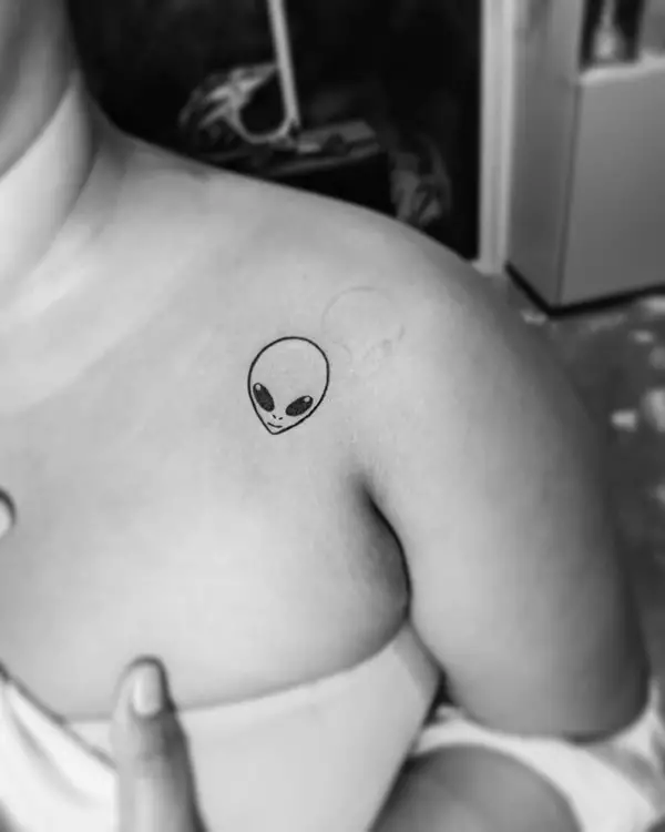 Simple Alien Tattoo