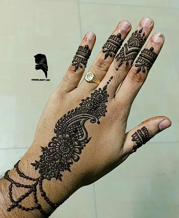 30+ Latest & Simple Mehndi Designs for Raksha Bandhan