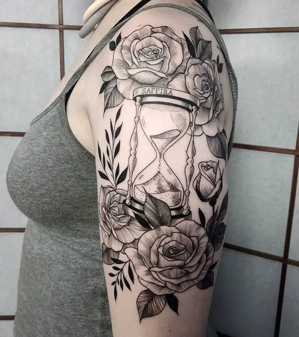 Black and White Roses and Hourglass