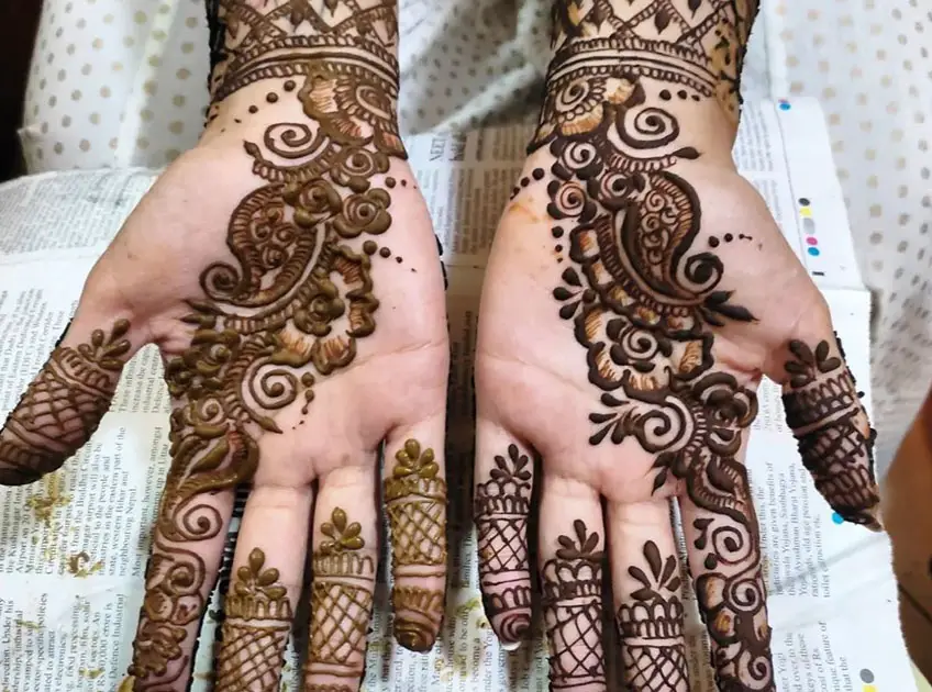 Small Mehndi Designs