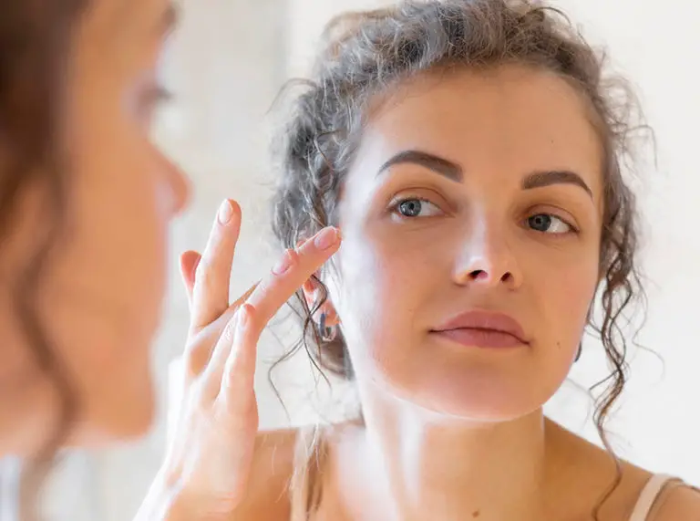 How To Use Apple Cider Vinegar And Olive Oil For Age Spots?