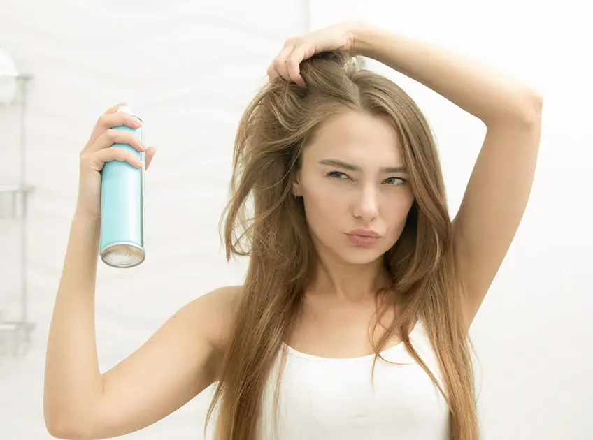 5 DIY Natural Hairspray Recipes For All Hair Types