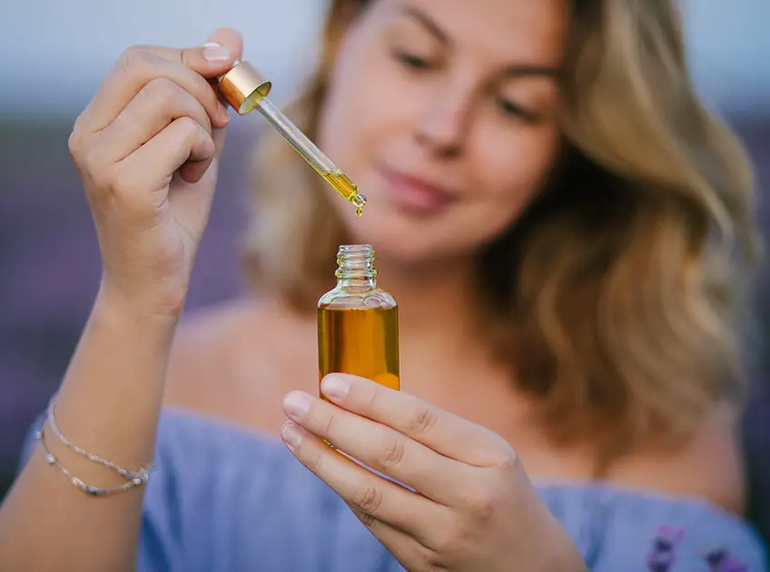 can fragrance oils be used on skin