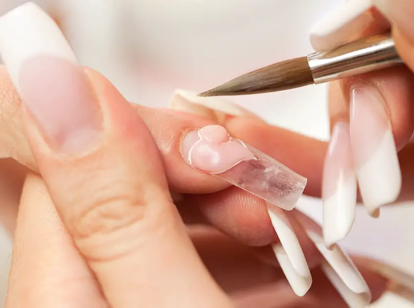 Can You Put An Acrylic Nail On A Missing Fingernail?