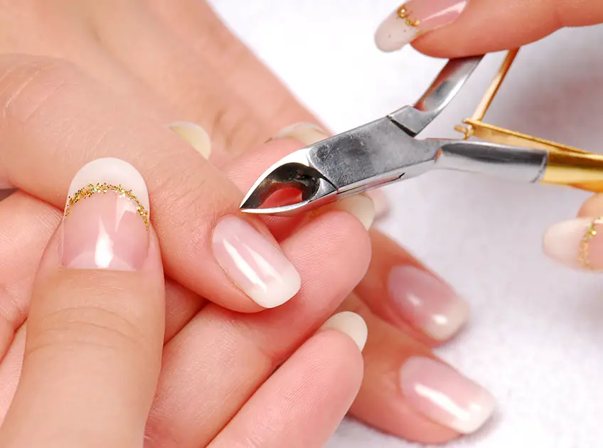 how to cut cuticles