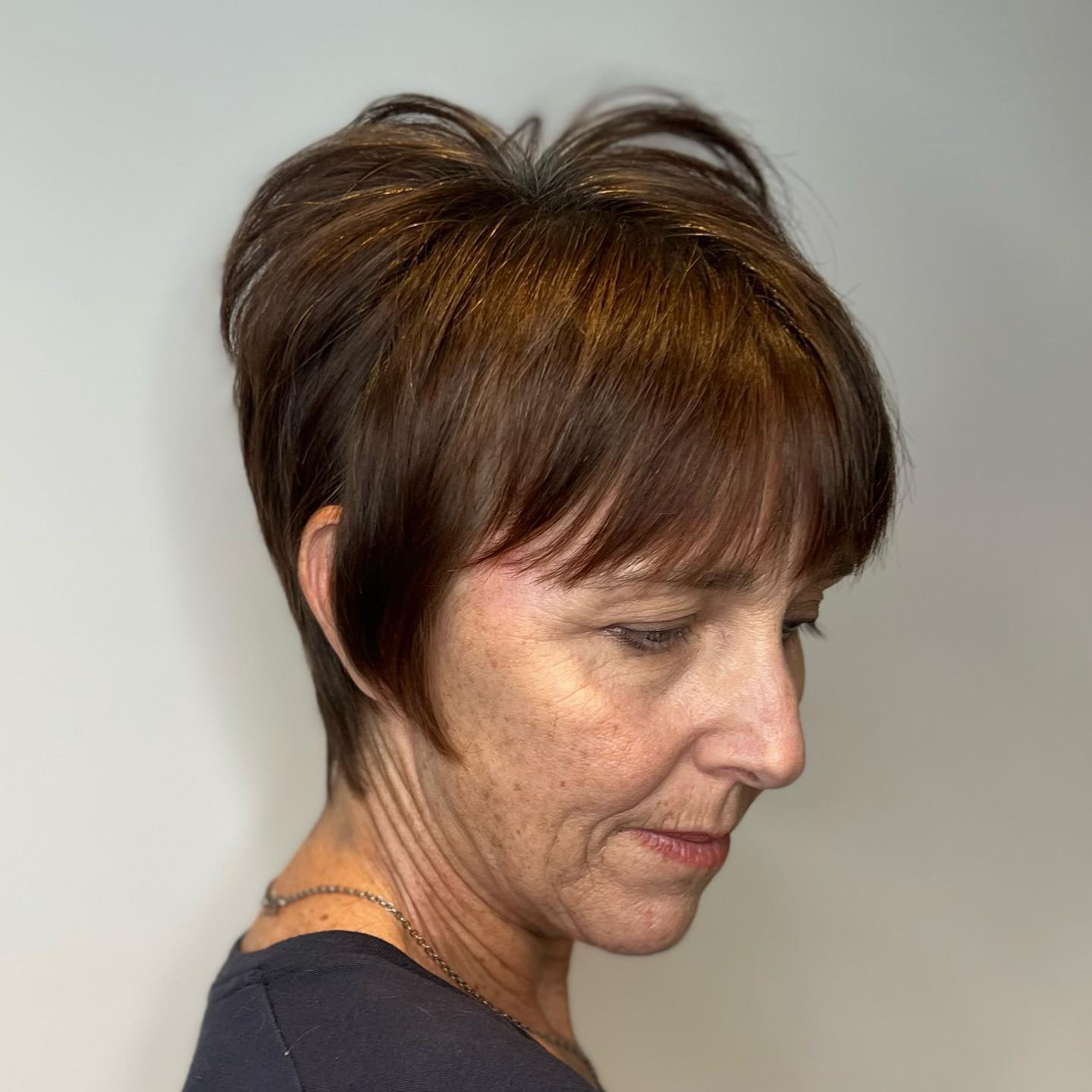 15 Classy Pixie Haircuts For Women Over 50