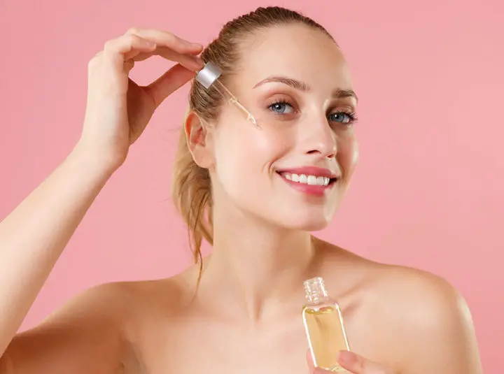 Top 12 Benefits Of Vitamin E Oil For Your Skin And Hair