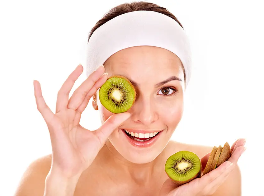 kiwi benefits for skin and hair