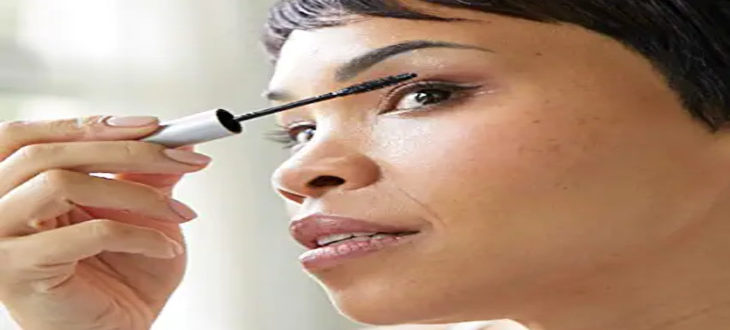 10 Best Hand-Picked Mascara For Short Lashes