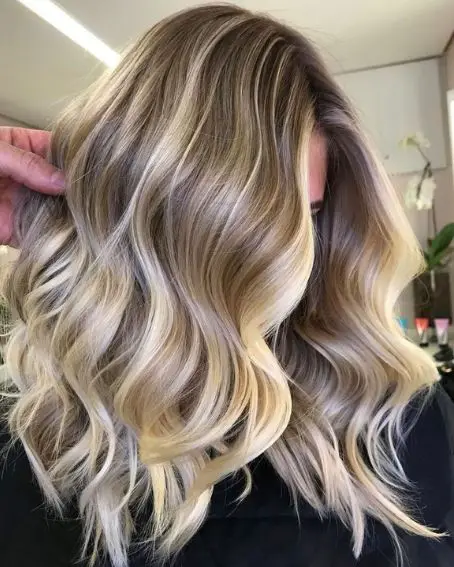 Blonde Layered Style