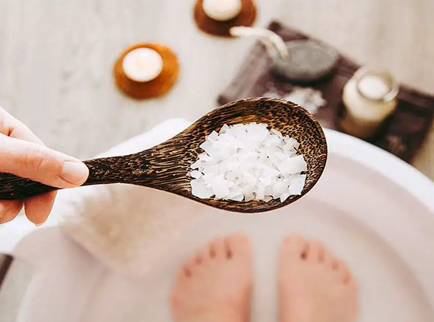 Epsom Salt And Vinegar Foot Soak