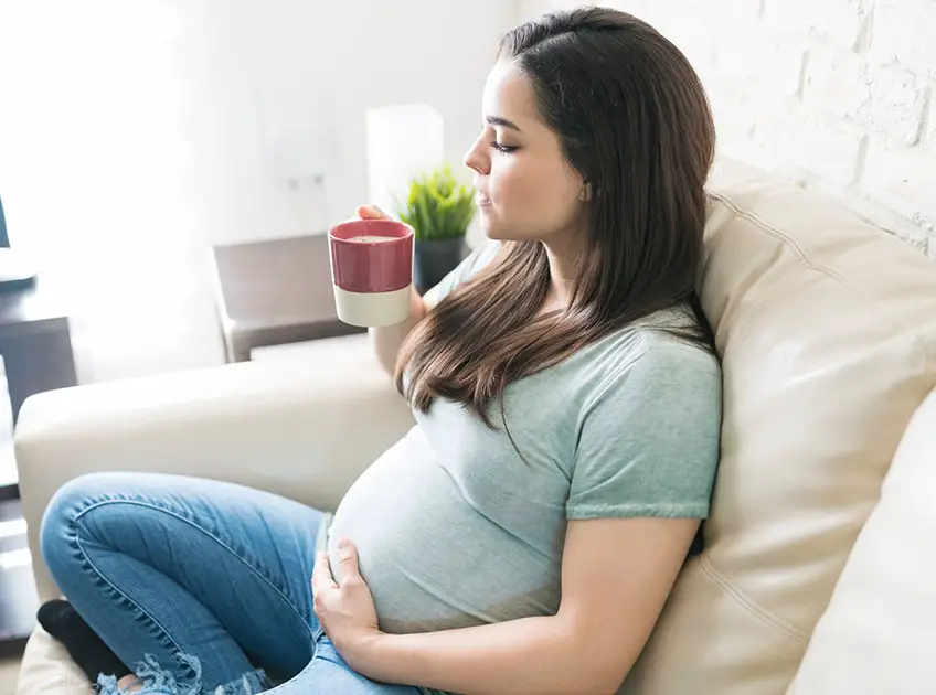 benefits of drinking raspberry leaf tea in pregnancy