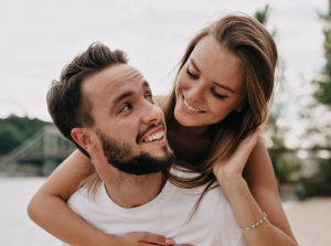 35 Tips To Make A Girl Fall In Love With You