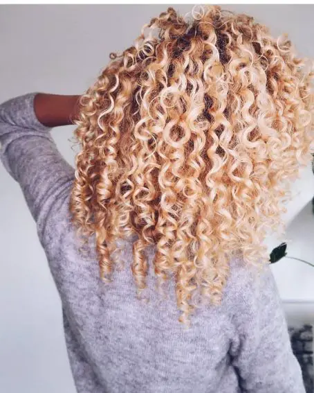 Relaxed Curls for Short Hair