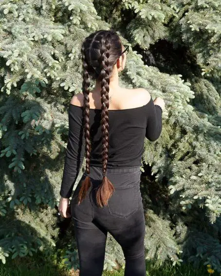 Double dutch braids