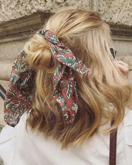 Rose Scarf Half Knot