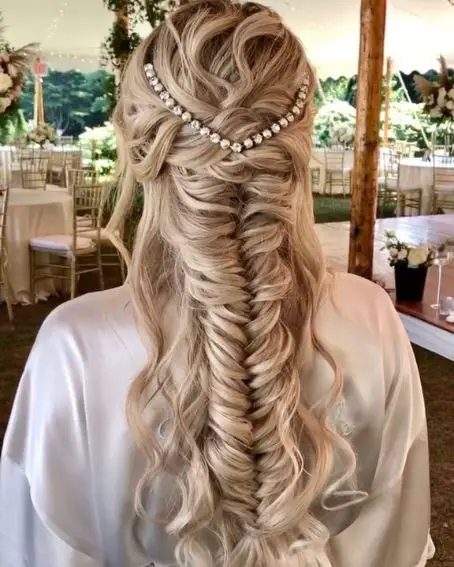 Loose Fishtail Braid