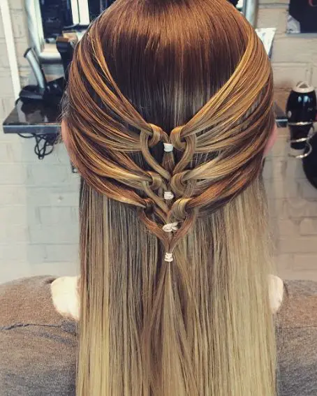 10 Best Hairstyles For Family Pictures