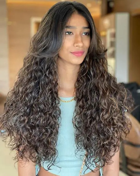 Loose Curls Hairstyle For Quinceanera