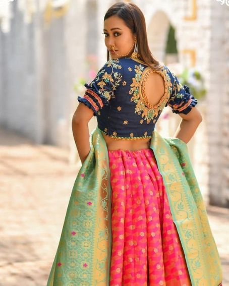 Banarasi Lehenga Blouse Round Cut Open Back Design