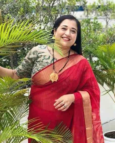 Chikankari Hand-painted Blouse Design