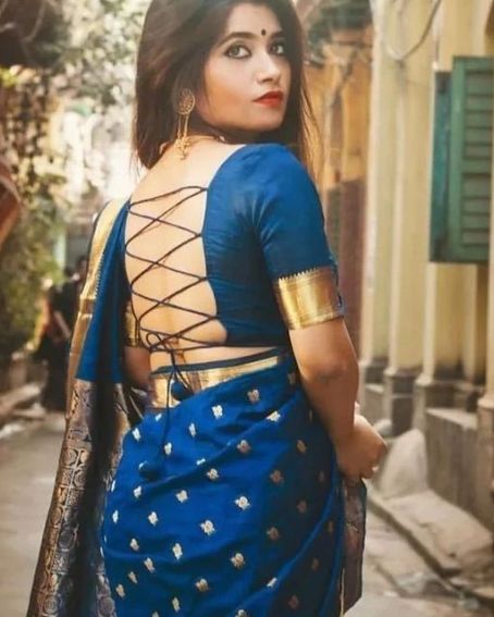 Criss Cross Pattern Kathpadar Saree Back Neck Blouse Design