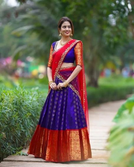 Pattu Big Border Blouse Design For Lehenga