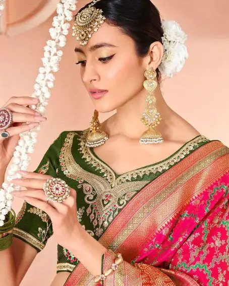 Pink Saree With Zari Embroidery Green Blouse Design
