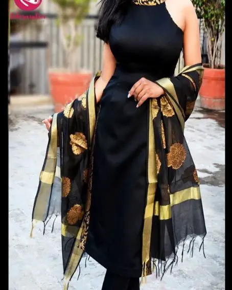 Beautiful Plain Black Collar Neck Kurti with Golden Brocade Dupatta