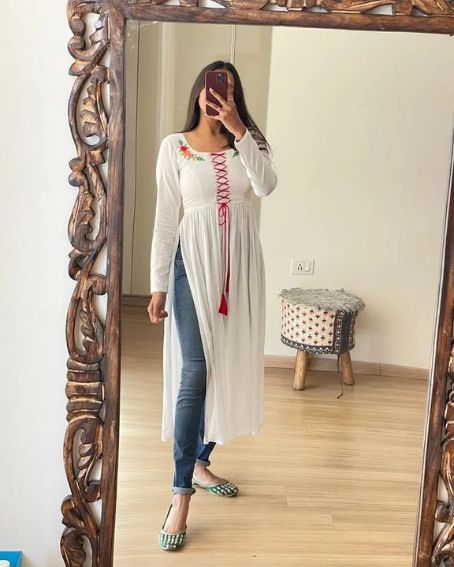 Beautiful White Naira Cut Kurti with Jeans