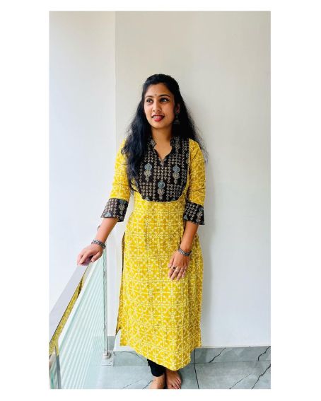 Black and Yellow Half-Collar Neck Kurti