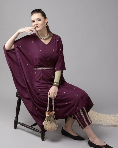 Burgundy Kaftan Calf V-Neck Kurti