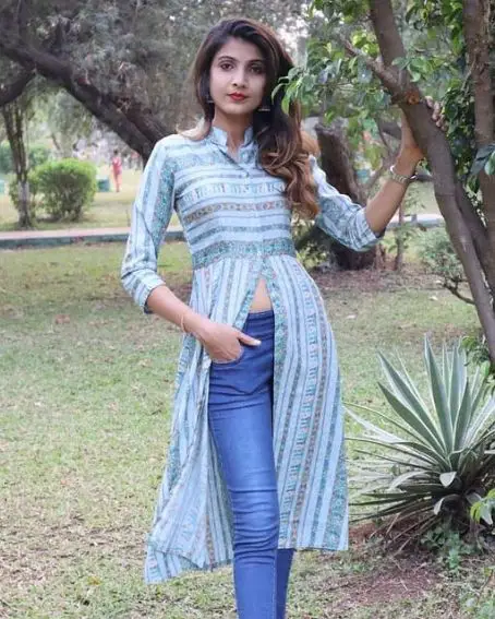 Casual Wear Front Cut Kurti with Jeans
