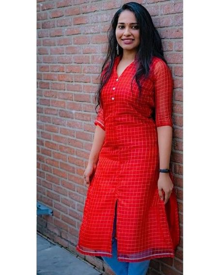 Checked Pattern Red Collar Neck Kurti