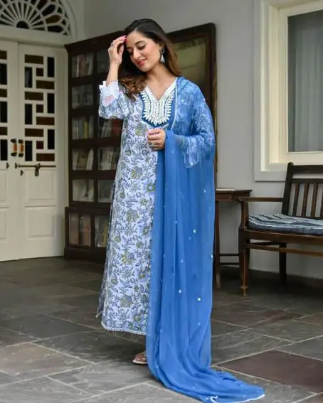 Cotton Yoke Lace Work Kurti