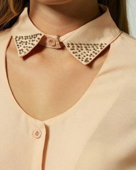 Fancy Closed Collar Neck Design with U Cut Open