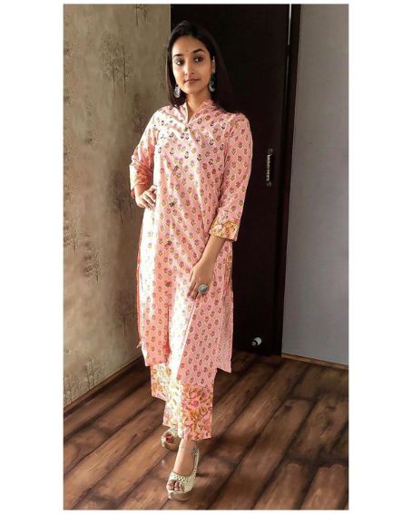 Floral Print Collar Neck Kurti