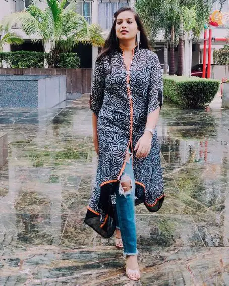 Front Slit Fancy Kurti with Cut Jeans