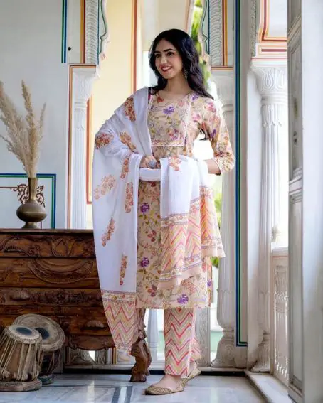 Gota Lace on Neck Cotton Cambric Kurti