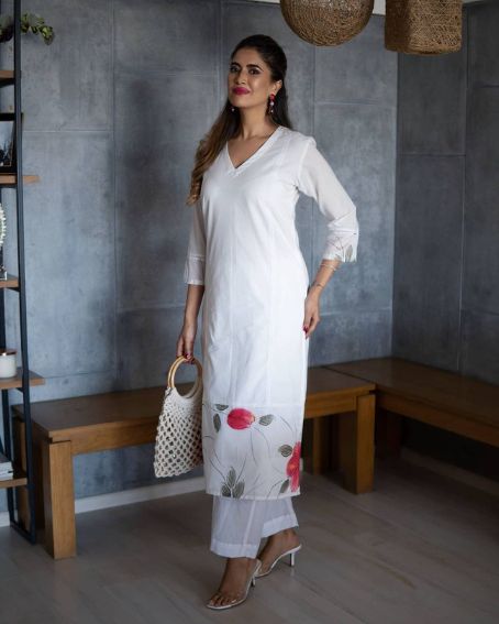 Hand-Painted Simple Straight Kurti