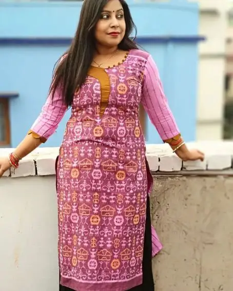 Handloom Sambalpuri Cotton Kurti with Piping Neck Design