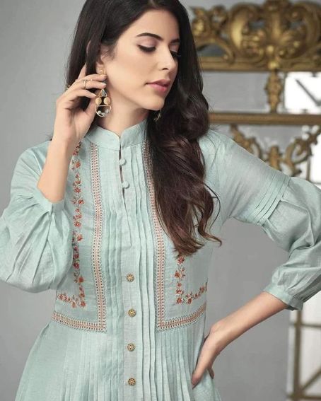 Kurti with High Collar Neck Design with Sit Open and Buttons