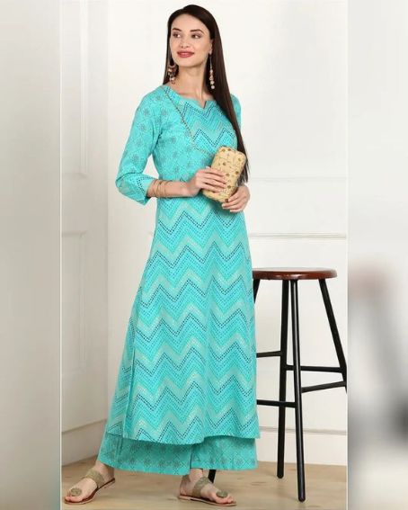 Lovely Zig Zag Printed Pattern Long Kurti with Palazzo Set