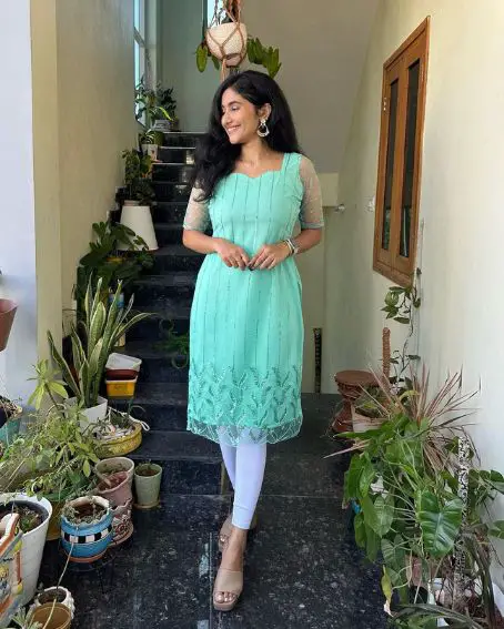 Net Short Hand Sleeve Kurti