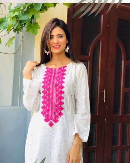 Pink Lace Work Round Neck Kurti