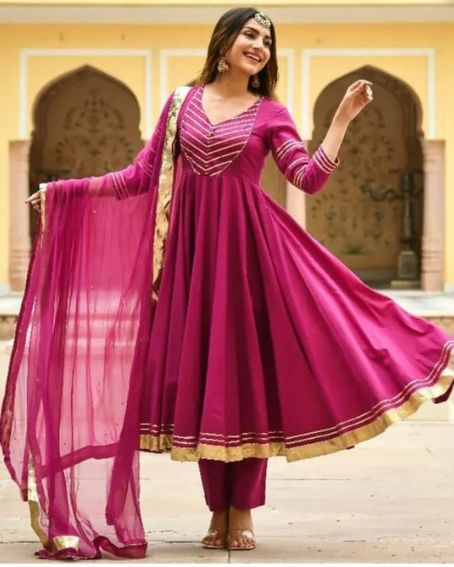 Pleated Long Anarkali Three-Quarter Kurti