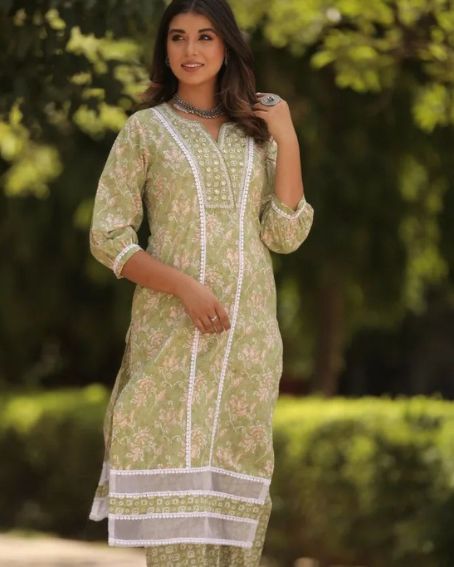 Puff Sleeve End Neck Embroidery Work Kurti