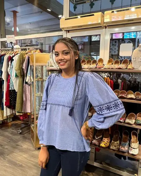 Puff Sleeve Short Kurti with Sleeve