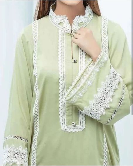 Round and High Neck Design Bordered with Lace Material